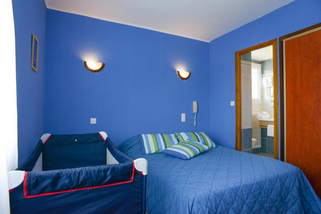 Au P'Tit Quinquin Hotel Le Val-Saint-Pere Luaran gambar
