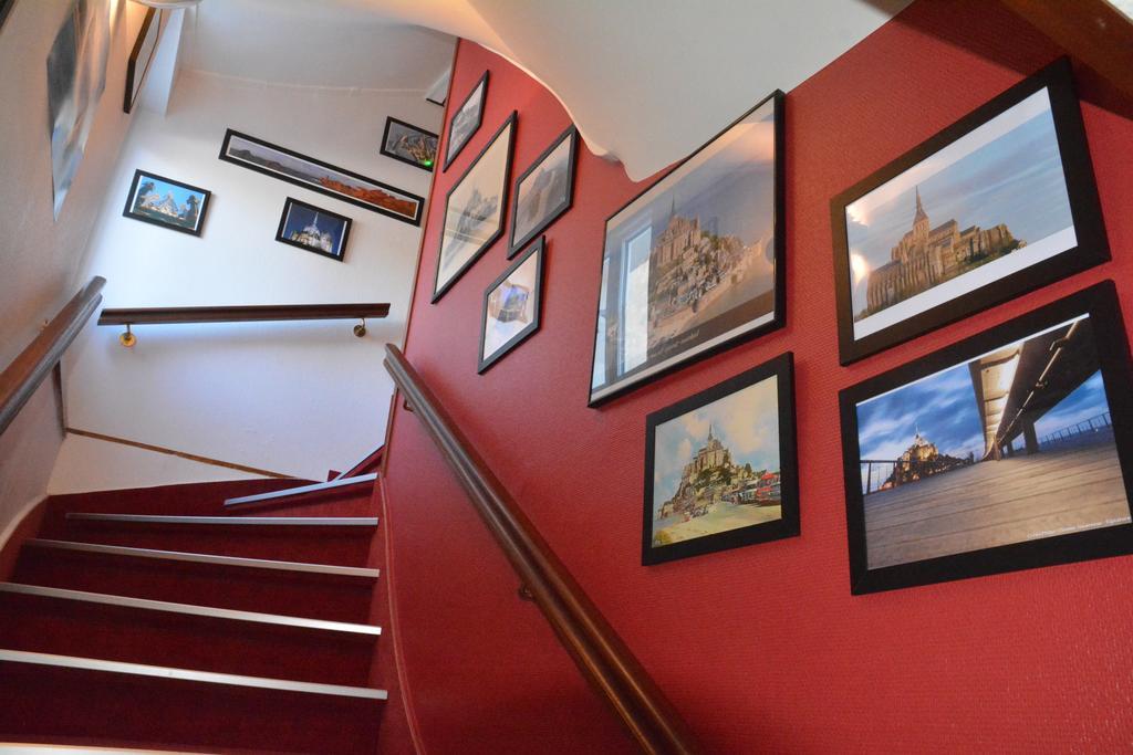 Au P'Tit Quinquin Hotel Le Val-Saint-Pere Luaran gambar
